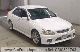 toyota altezza 2000 123