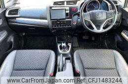 honda fit-hybrid 2014 CFJ1483244