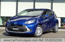 toyota aqua 2022 -TOYOTA--AQUA 6AA-MXPK11--MXPK11-2055673---TOYOTA--AQUA 6AA-MXPK11--MXPK11-2055673-