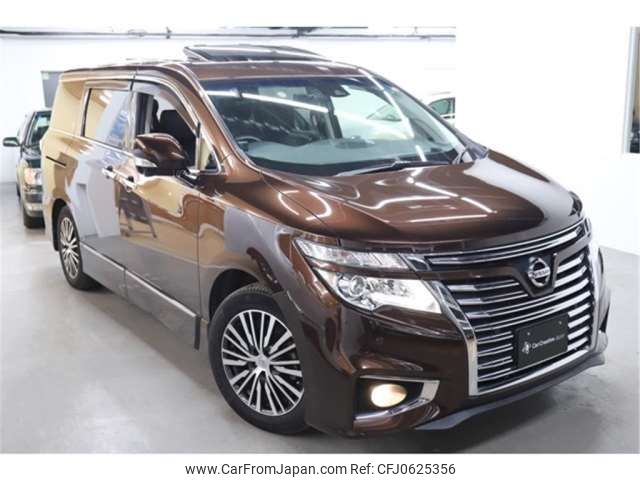 nissan elgrand 2019 -NISSAN--Elgrand DBA-TE52--TE52-114777---NISSAN--Elgrand DBA-TE52--TE52-114777- image 1