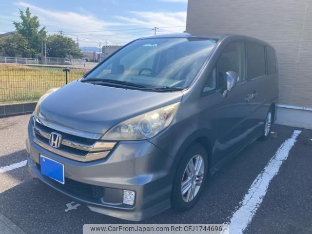 honda stepwagon 2009 CFJ1744696 image 2
