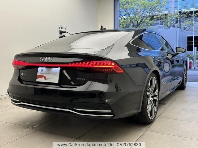 audi a7-sportback 2018 quick_quick_AAA-F2DLZS_WAUZZZF25KN027675 image 2
