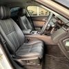 land-rover range-rover-velar 2017 quick_quick_LDA-LY2NA_SALYA2AN3JA707619 image 9