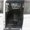 toyota voxy 2016 GOO_JP_988025033100601994002 image 26