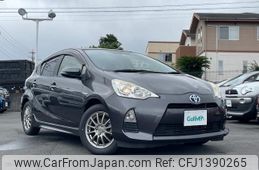 toyota aqua 2014 CFJ1390265