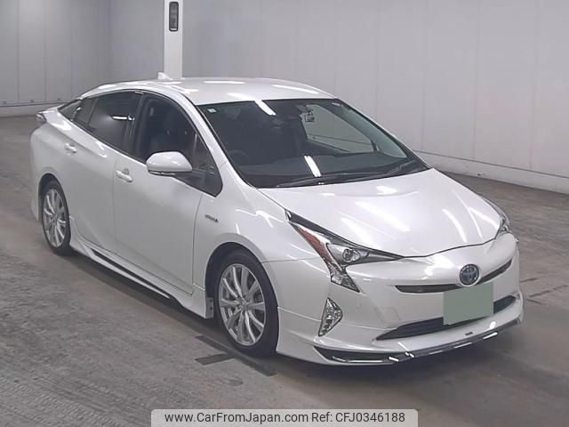 toyota prius 2018 quick_quick_DAA-ZVW50_ZVW50-8087604 image 1