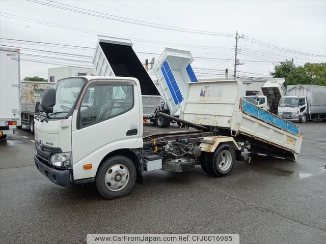 hino dutro 2017 -HINO--Hino Dutoro TKG-XZU620T--XZU620-0012085---HINO--Hino Dutoro TKG-XZU620T--XZU620-0012085- image 1