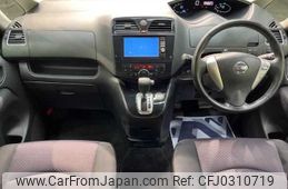 nissan serena 2012 TE3721