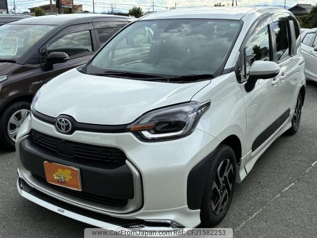 toyota sienta 2022 CFJ1582253 image 1