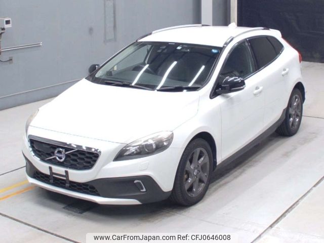 volvo v40 2013 -VOLVO--Volvo V40 MB5204T-YV1MZ6356D2007702---VOLVO--Volvo V40 MB5204T-YV1MZ6356D2007702- image 1