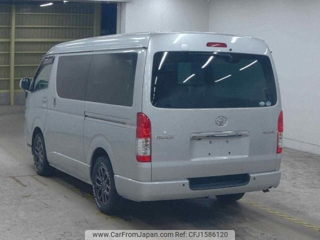 toyota hiace-van 2011 CFJ1586120 image 2