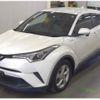 toyota c-hr 2017 quick_quick_DAA-ZYX10_2079629 image 6