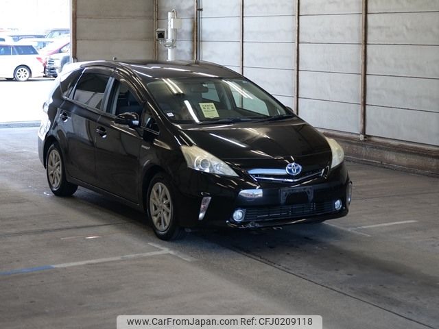 toyota prius-α 2011 -TOYOTA--Prius α ZVW41W-3042716---TOYOTA--Prius α ZVW41W-3042716- image 1