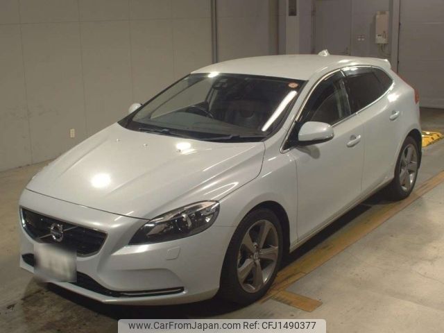 volvo v40 2014 -VOLVO 【熊本 301や6498】--Volvo V40 MB4164T-YV1MV485BE2128921---VOLVO 【熊本 301や6498】--Volvo V40 MB4164T-YV1MV485BE2128921- image 1