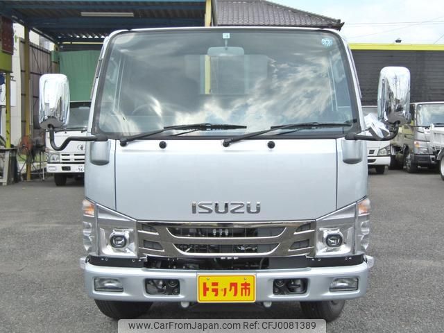 2023 Isuzu Elf Truck 4WD - Car Price $40,004