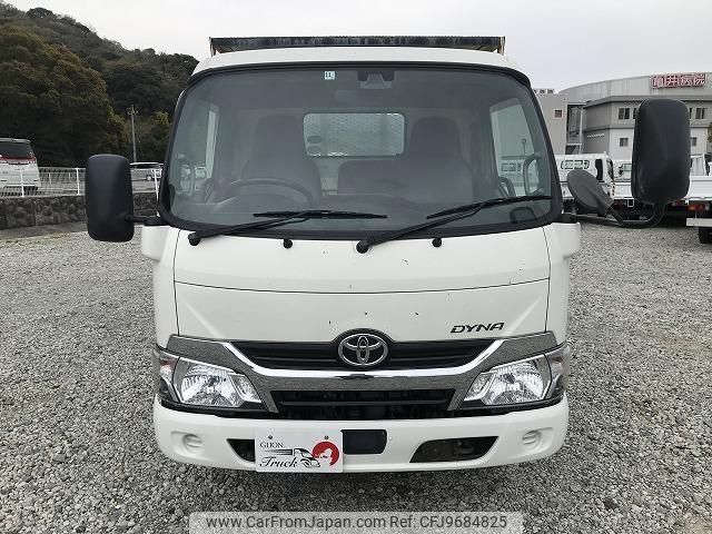 toyota dyna-truck 2018 quick_quick_TKG-XZU650_XZU650-0010622 image 2