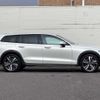 volvo v60 2022 CFJ1586996 image 8
