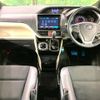 toyota noah 2018 -TOYOTA--Noah DBA-ZRR80W--ZRR80-0421008---TOYOTA--Noah DBA-ZRR80W--ZRR80-0421008- image 2