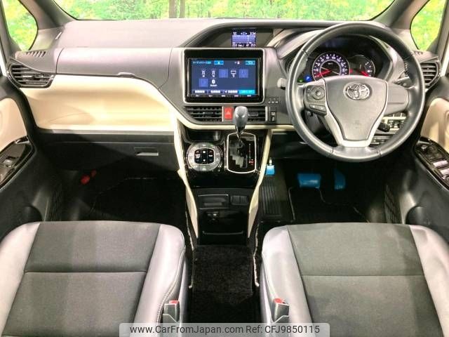 toyota noah 2018 -TOYOTA--Noah DBA-ZRR80W--ZRR80-0421008---TOYOTA--Noah DBA-ZRR80W--ZRR80-0421008- image 2