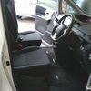 toyota noah 2012 -TOYOTA--Noah DBA-ZRR75W--ZRR75-0091439---TOYOTA--Noah DBA-ZRR75W--ZRR75-0091439- image 28