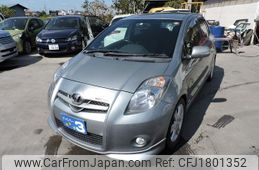 toyota vitz 2006 CFJ1801352