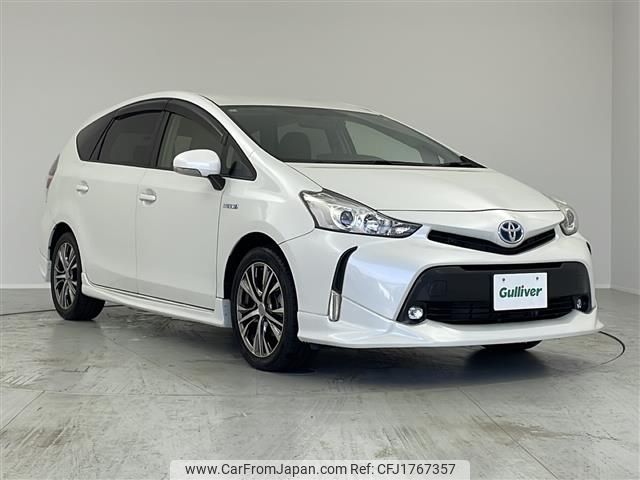 toyota prius-α 2015 CFJ1767357 image 1