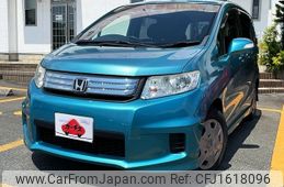 honda freed-spike 2013 CFJ1618096