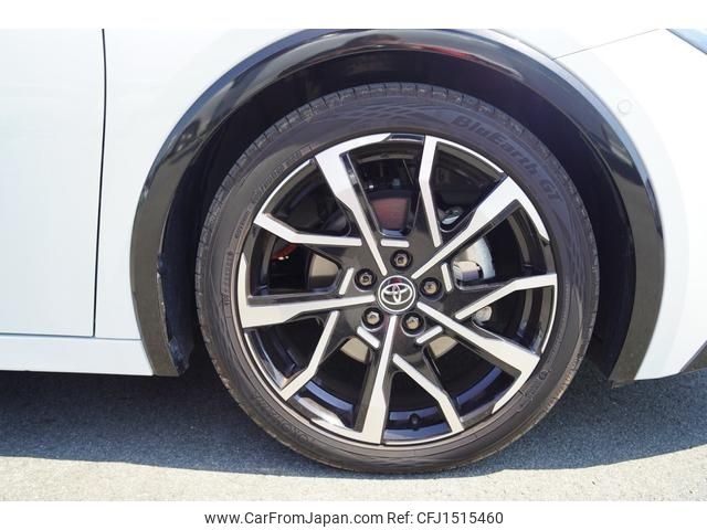 toyota prius-phv 2024 CFJ1515460 image 2