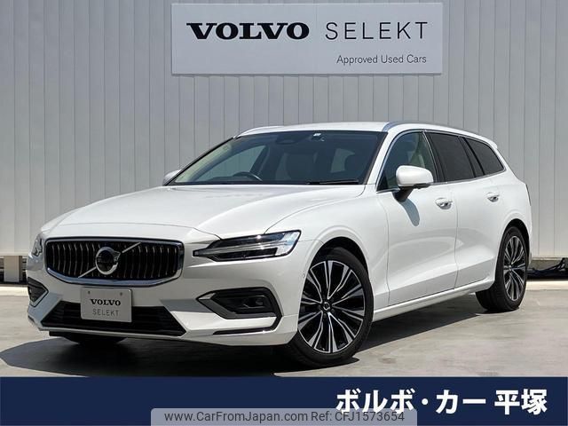 volvo v60 2022 CFJ1573654 image 1