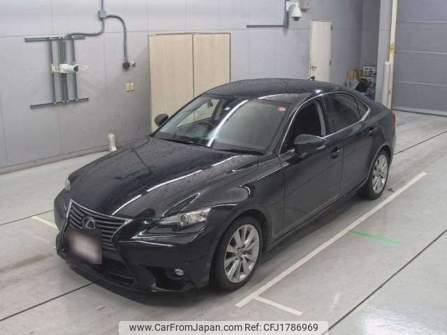 lexus is 2016 CFJ1786969 image 1