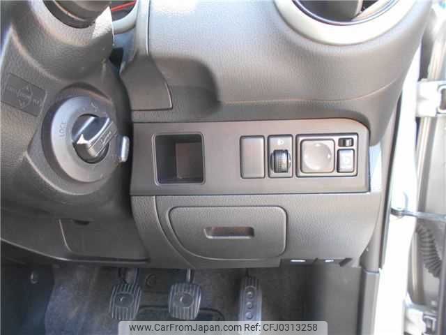 nissan note 2010 TE1138 image 2