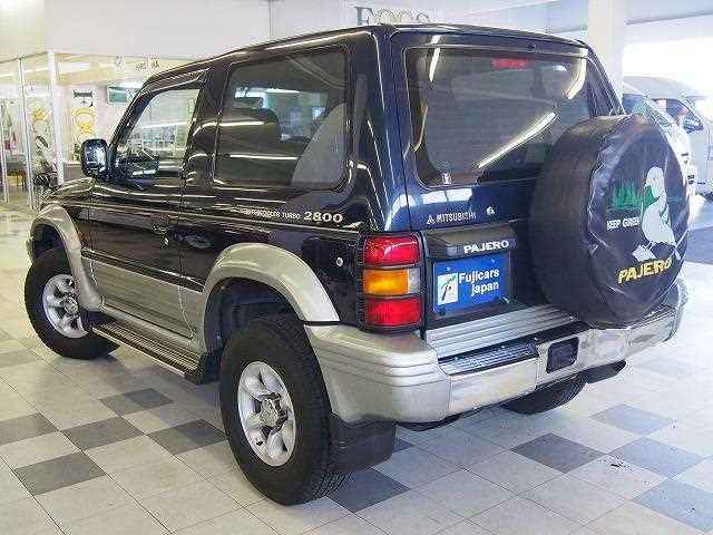 2279❣️ 金属製 三菱 パジェロ 置物 PAJERO V6 WAGON File:1991-1993 Mitsubishi Pajero (NH) V6 3000 wagon 02.jpg