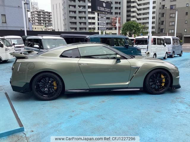 nissan gt-r 2024 quick_quick_R35_R35-161277 image 2