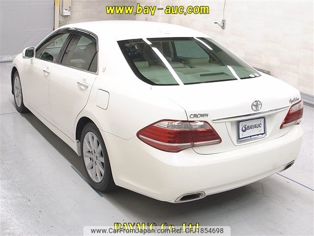 toyota crown 2011 CFJ1854698 image 2