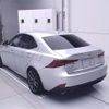 lexus is 2017 CFJ1642943 image 2