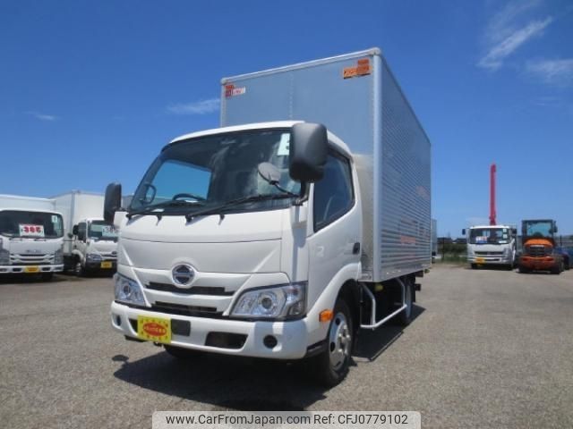 hino dutro 2021 CFJ0779102 image 1