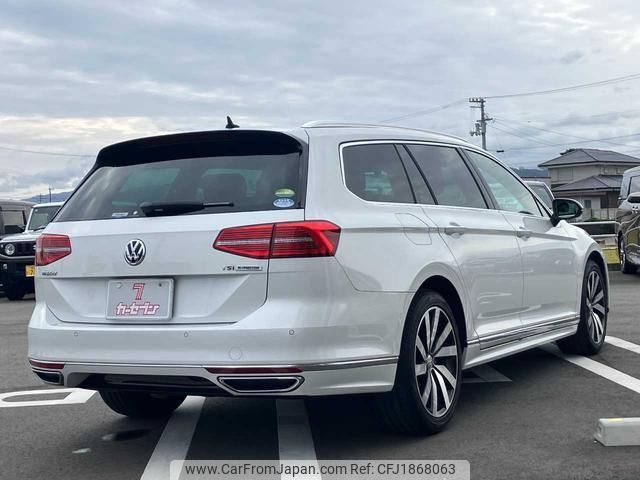 volkswagen passat-variant 2016 CFJ1868063 image 2