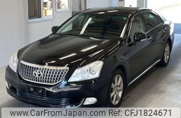 toyota crown-majesta 2012 CFJ1824671