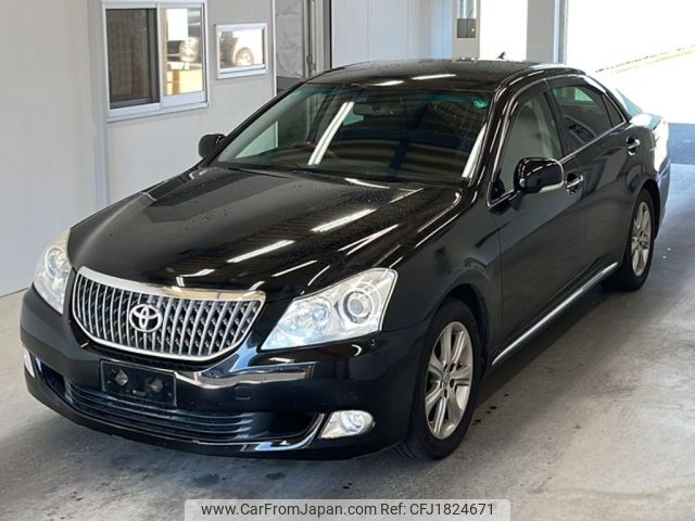 toyota crown-majesta 2012 CFJ1824671 image 1