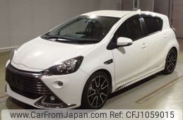 toyota aqua 2017 -TOYOTA--AQUA DAA-NHP10--NHP10-6595735---TOYOTA--AQUA DAA-NHP10--NHP10-6595735-