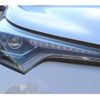 toyota c-hr 2018 -TOYOTA--C-HR DAA-ZYX10--ZYX10-2113960---TOYOTA--C-HR DAA-ZYX10--ZYX10-2113960- image 11