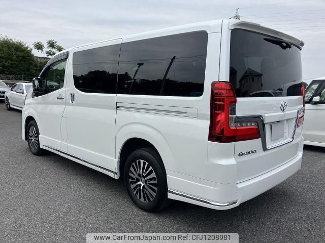 toyota granace 2020 quick_quick_3DA-GDH303W_GDH303-1001161 image 2