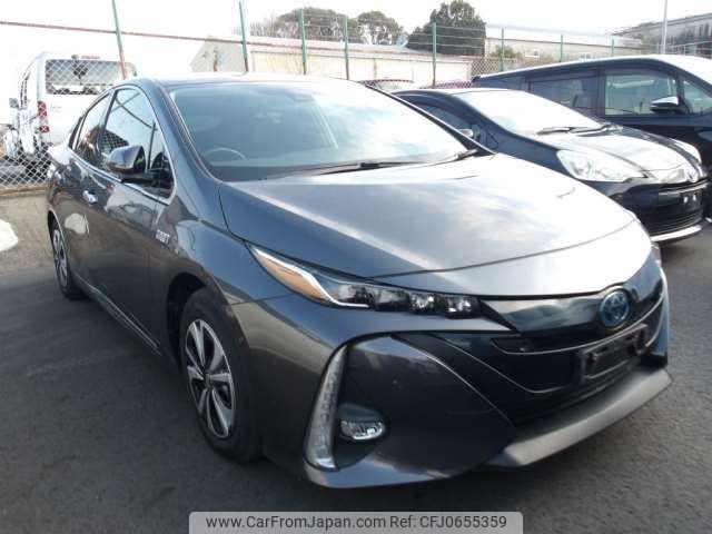 toyota prius-phv 2018 -TOYOTA--Prius PHV DLA-ZVW52--ZVW52-3066986---TOYOTA--Prius PHV DLA-ZVW52--ZVW52-3066986- image 1