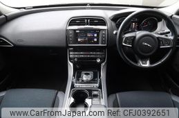 jaguar xe 2016 GOO_JP_965024110109620022001