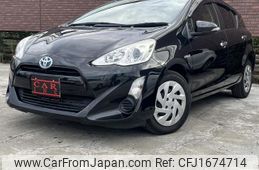 toyota aqua 2016 CFJ1674714