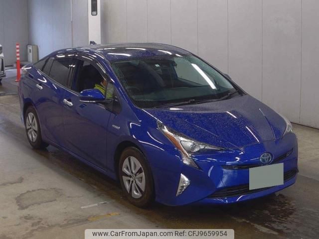 toyota prius 2016 quick_quick_DAA-ZVW51_ZVW51-8008223 image 1