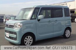 suzuki spacia 2018 GOO_JP_700080015330250501001