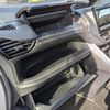 toyota esquire 2018 CARSENSOR_JP_AU6317842812 image 35