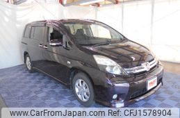 toyota isis 2013 CFJ1578904