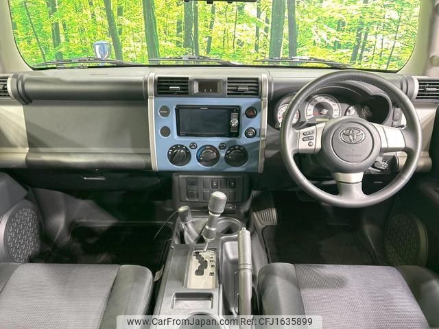 toyota fj-cruiser 2017 CFJ1635899 image 2